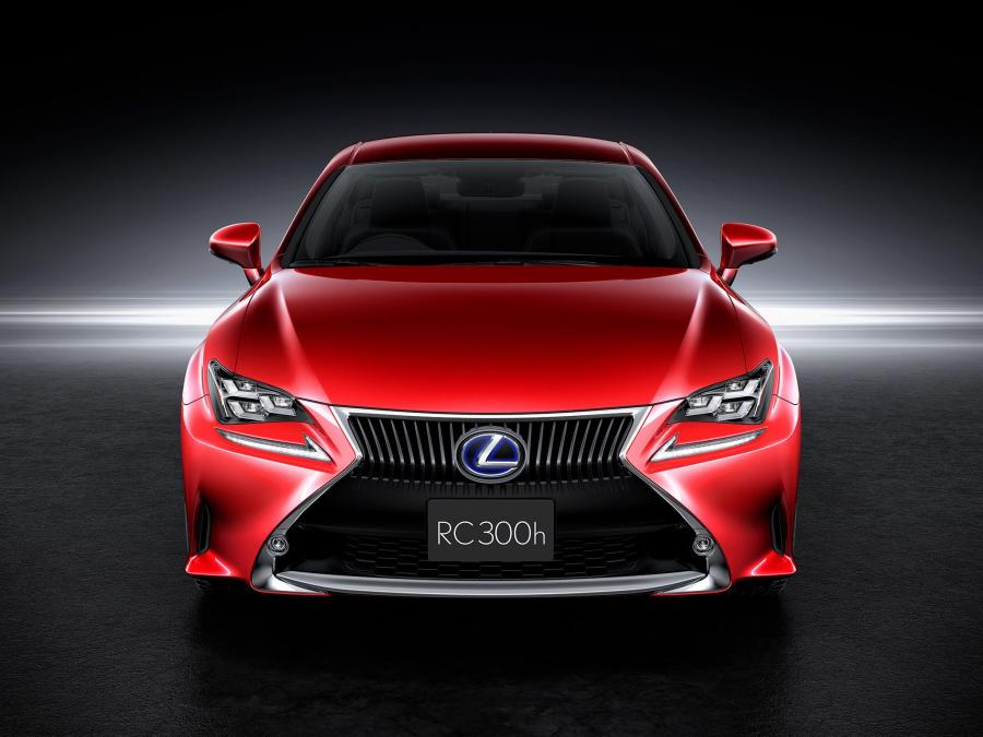  Lexus RC300h 2014 года  (JP) (фото 5 из 6)